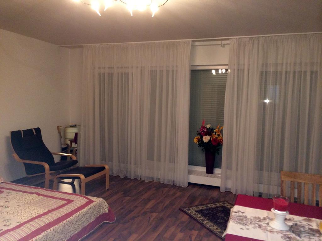 2Places Side Лёррах Экстерьер фото