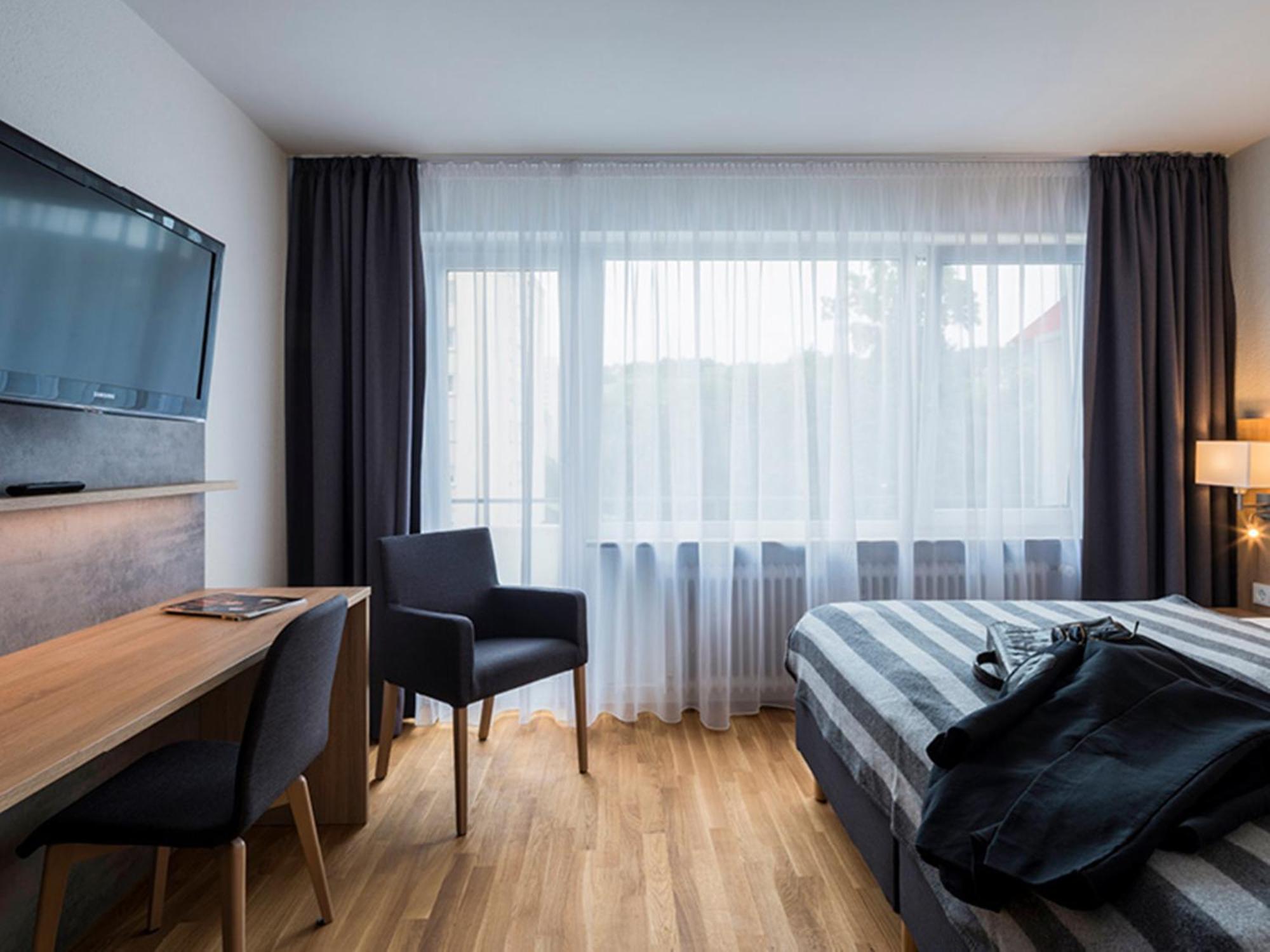 2Places Side Лёррах Номер фото